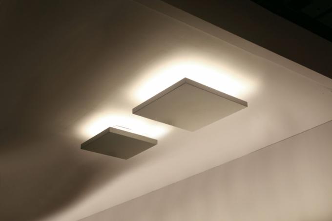 Plafon Sobrepor Newline Tray 25,2 Watts Bivolt 400x400x140mm 530LED