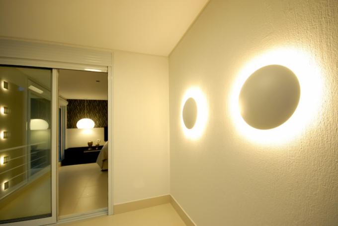 Arandela Newline Pleine Lune LED 6 Watts 2700K Ø150x60mm IN40020
