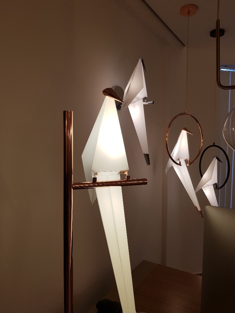 Abajur Starlux Bird Pássaro Origami Rose Gold 6 watts 2700K 260x260x850mm 32264