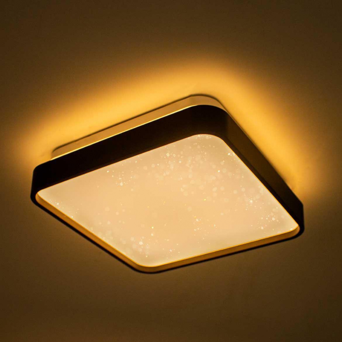Plafon Opus LED Black 24 watts 3000K Bivolt Difusor Cintilante 400x400mm Preto OPS 80051