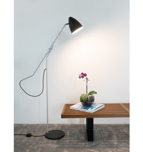 Luminária de Piso Munclair Asa 1L E27 1780mm 9599