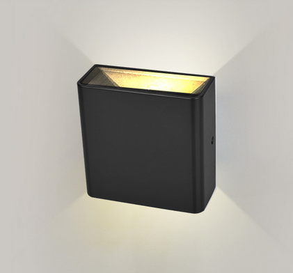 Arandela Opus LED 3 Watts IP 65 3000K Preto 120x120x50mm OPS 34973