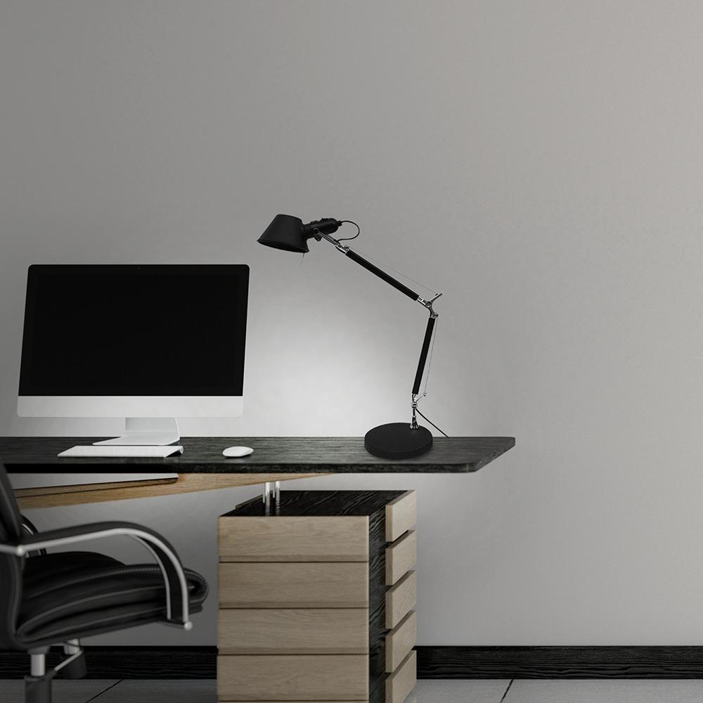 Luminária de Mesa Casual Light Studioluce Drain Office Preto 1L E27 633mm LM1603PT