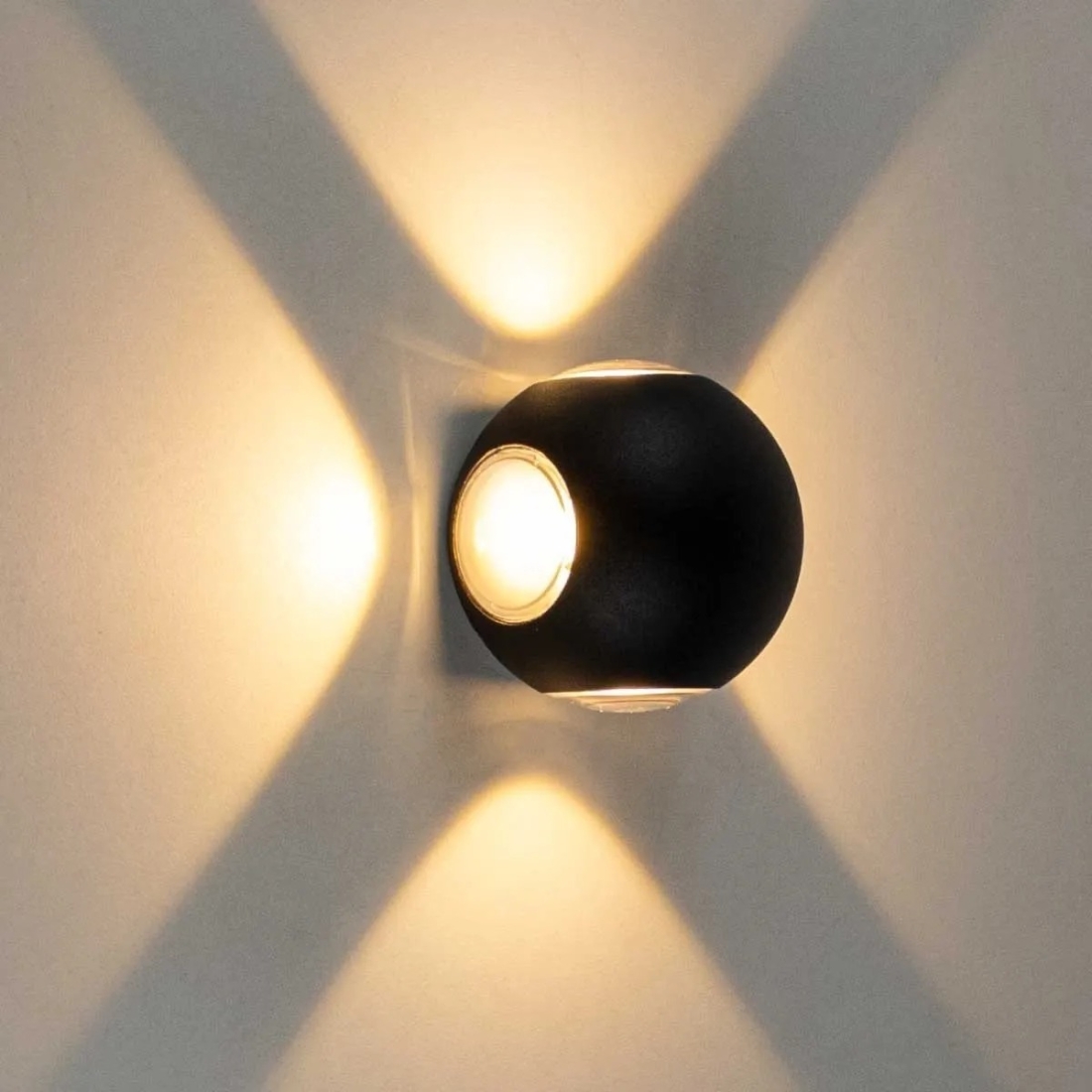 Arandela Opus LED Tetra Preto 12 watts 3000K Bivolt IP54 Ø95mm OPS 30333