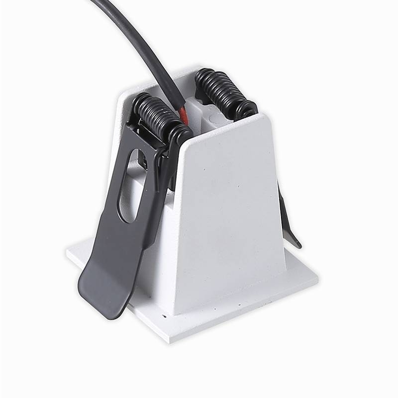 Embutido Nordecor Downlight Powerus Branco e Preto 2 watts 3000K IRC90 15° Bivolt 46x46x52mm 6427
