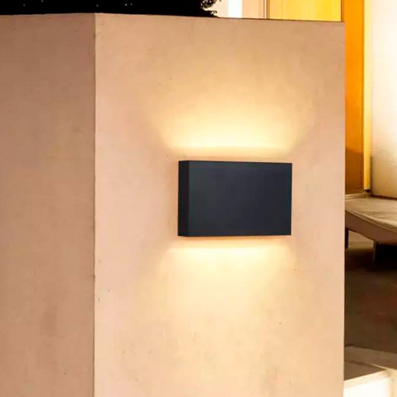 Arandela Nordecor Voky 12 watts 3000K Preto IP65 300x100x31mm Bivolt 6697