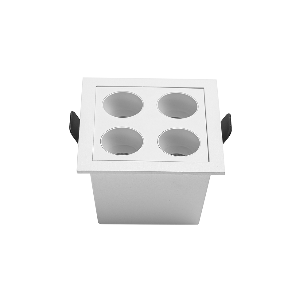 Embutido Nordecor Downlight Powerus 4 Focos 8 watts Branco 3000K IRC90 35° Bivolt 75x75x50mm 6732