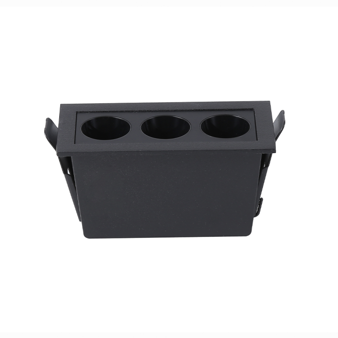 Embutido Nordecor Downlight Powerus 3 Focos 6 watts Preto 4000K IRC90 35° Bivolt 96x46x52mm 6789