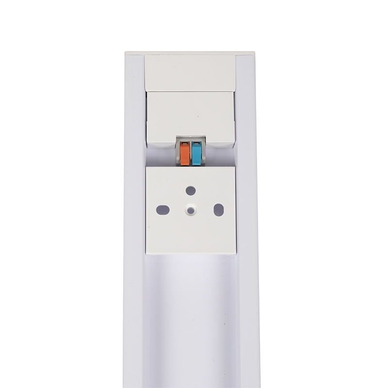 Luminária Led Nordecor Huli 36 watts 3000K Branco Bivolt 1200x60x45mm 4284