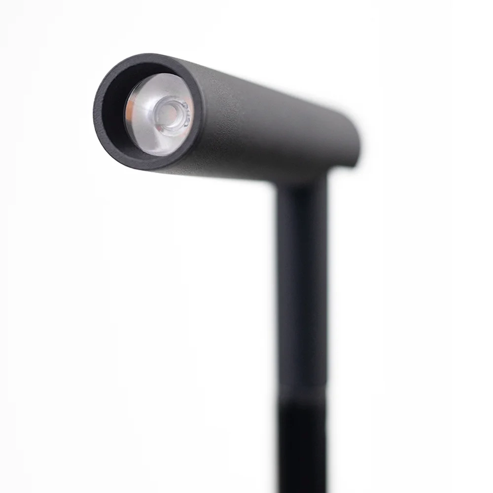 Espeto Opus LED Lapiz 2 watts 24° IP65 Preto 3000K 80 Lúmens Ø16x83x545mm OPS 87999