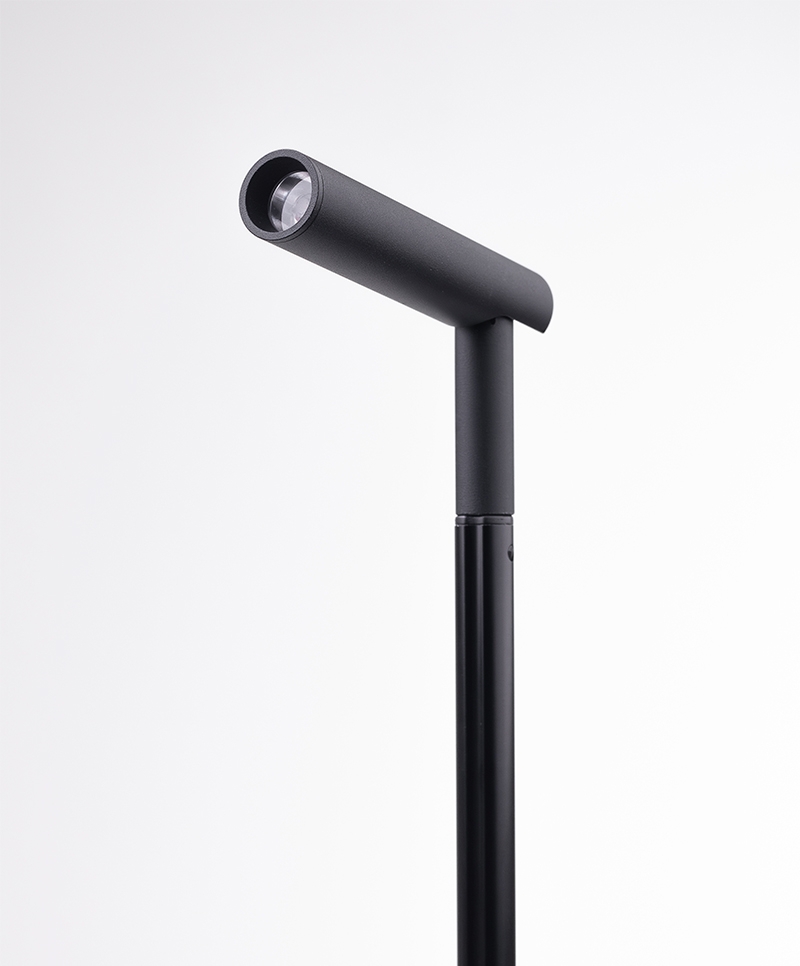 Espeto Opus LED Lapiz 4,5 watts 24° IP65 Preto 3000K 280 Lúmens Ø24x100x678mm OPS 30524