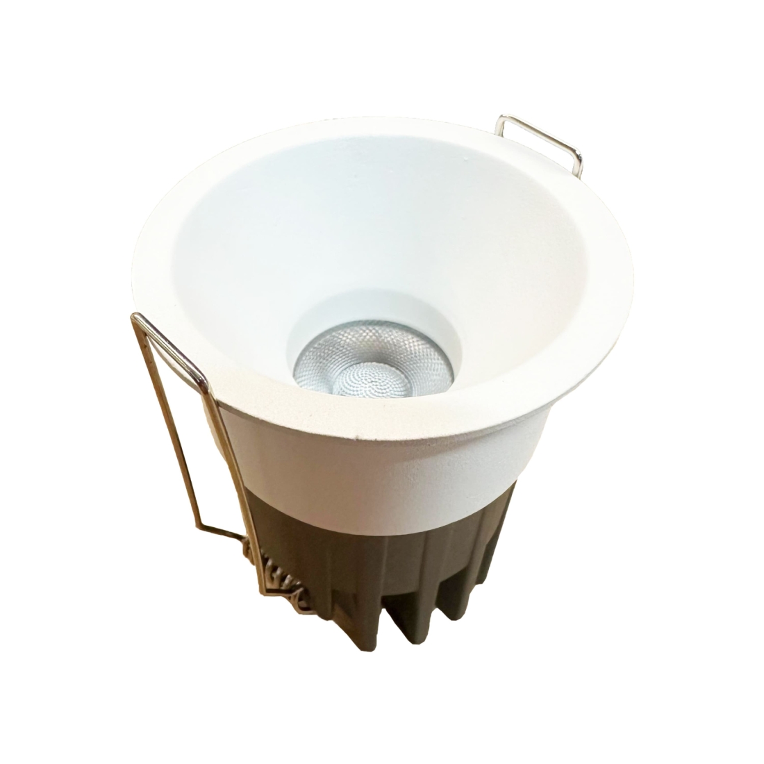 Embutido Alpertone Downlight Hodes 7 watts 24° IRC90 Bivolt Branco Ø62x75mm 011727/011729