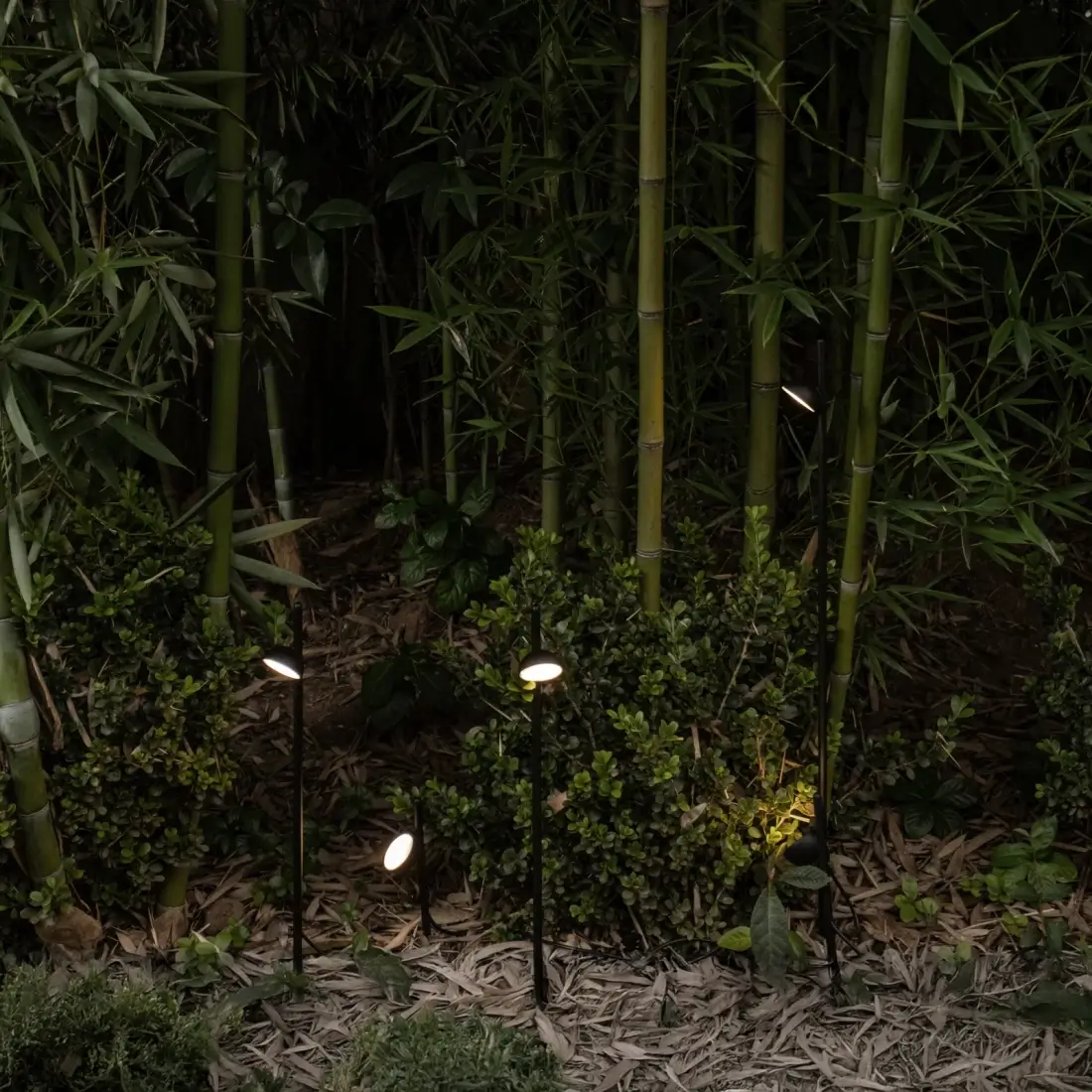 Espeto Usina Garden Bowl IP65 3 watts 3000K 40X40X300mm 19880-30 LED3