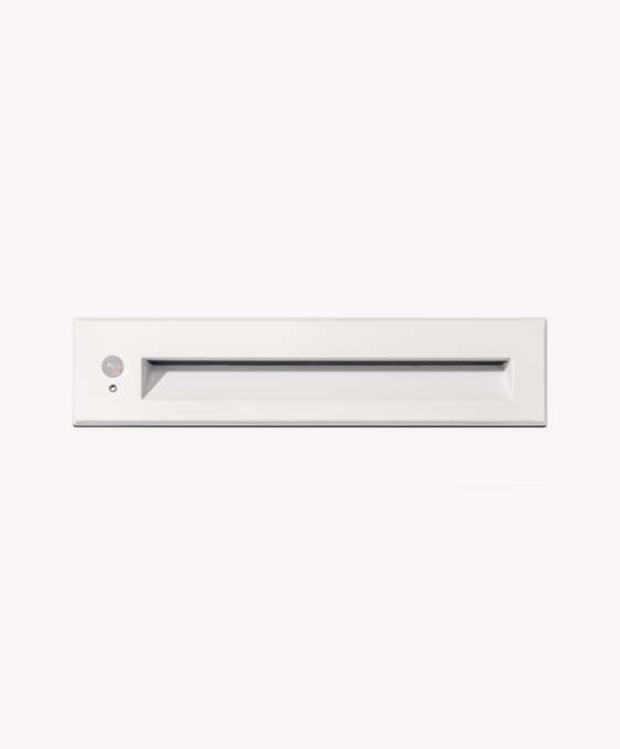 Balizador Opus Suit com Sensor 6 watts 3000K 160° IP65 IRC90 Branco 200x45x37mm OPS 88606