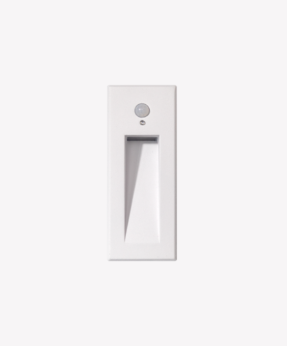 Balizador Opus Guardian com Sensor 3 watts 3000K 100° IP65 IRC90 Branco 45x45x120mm OPS 88644



