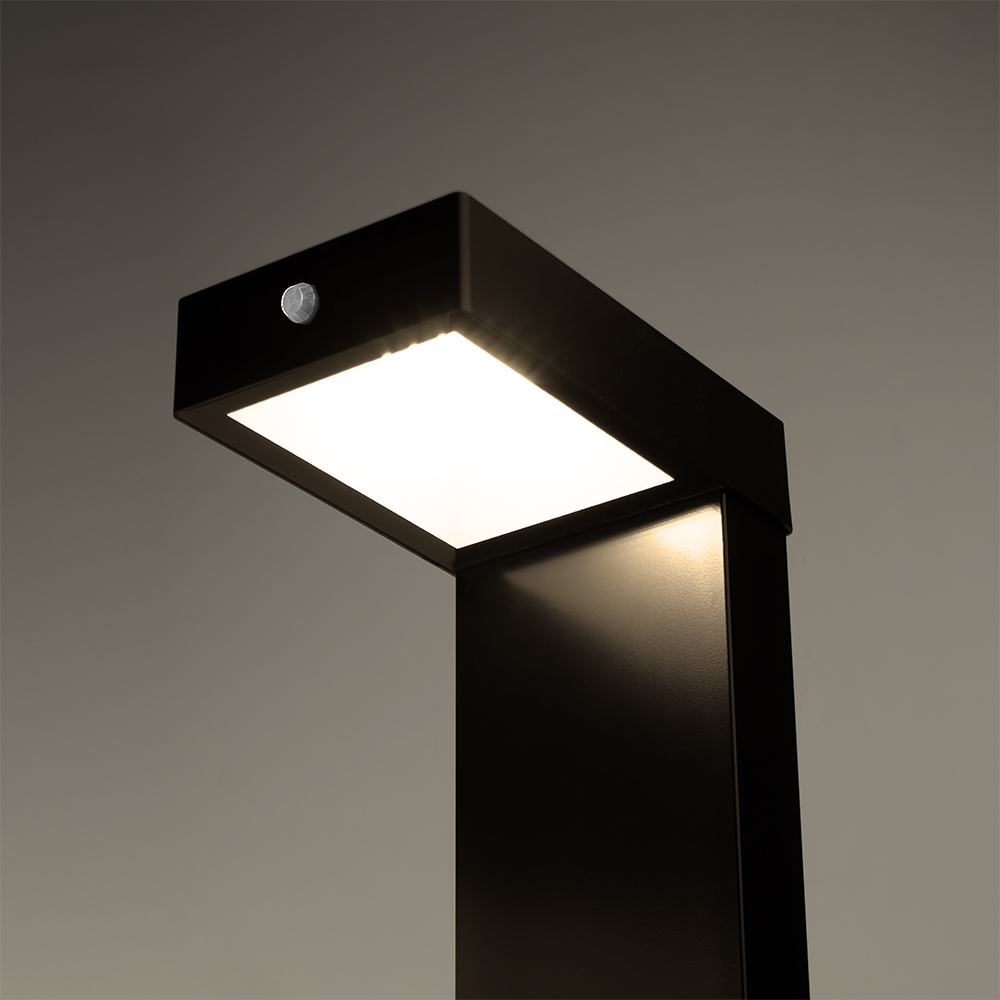 Balizador Solar Blumenau Lino 5 watts IP65 Preto 3000K 140x82x590mm 20225031-28